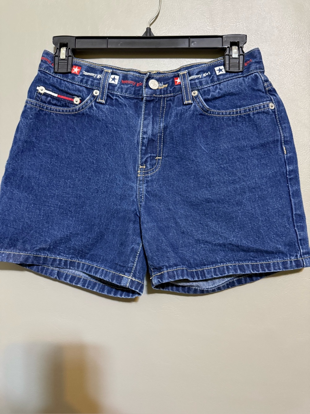 Tommy Hilfiger Navy Blue Denim Jean Shorts with Subtle Flag Trim Sz 5